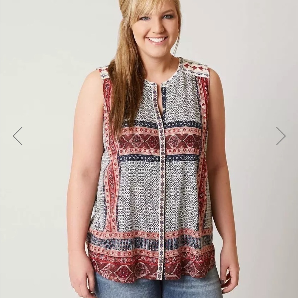 LUCKY Brand Blue and Red Boho Print Button Down Top Size‎ S